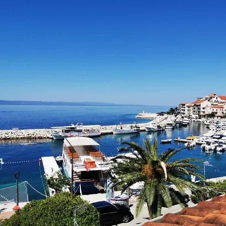 Apartmani Denis Vela Podgora Exterior foto